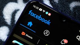 ¿como puedo activar el modo oscuro en la app de facebook? ¿como puedo activar el modo oscuro en la app de facebook?