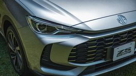 La nueva MG ZS 2025 incorpora versión híbrida, más equipo y diseño renovado para competir en el segmento SUV.
