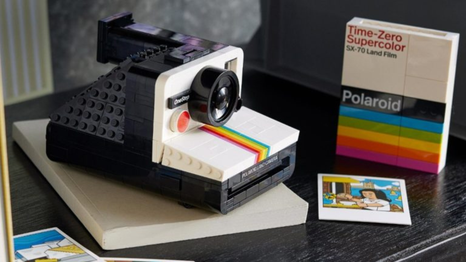 Esta es la replica de Polaroid que sacará LEGO a partir del primero de enero.