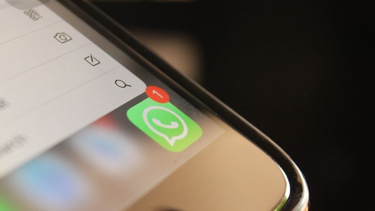 Las burbujas de WhatsApp mejoran la notificación en Android sin salir de otras apps. Las burbujas de WhatsApp mejoran la notificación en Android sin salir de otras apps.