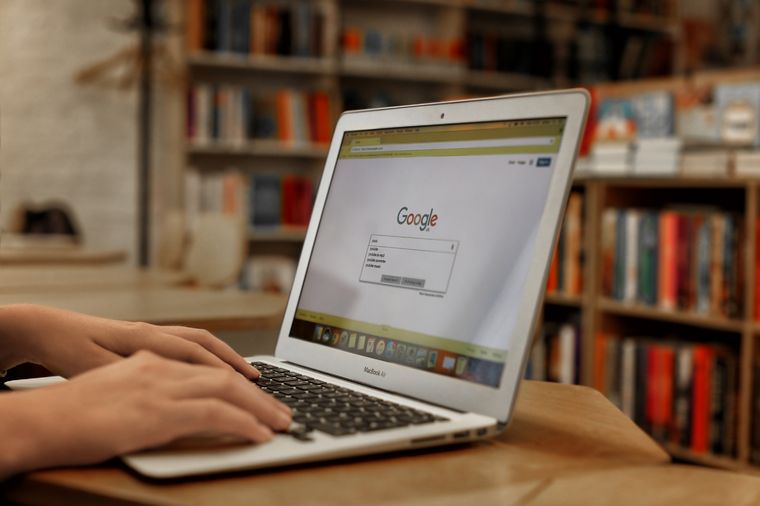 Google continúa liderando el podio de los sitios web siendo la más visitada en el mundo entero