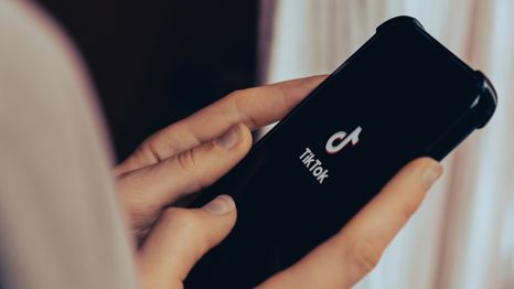 Esta abuela es viral en Tik Tok