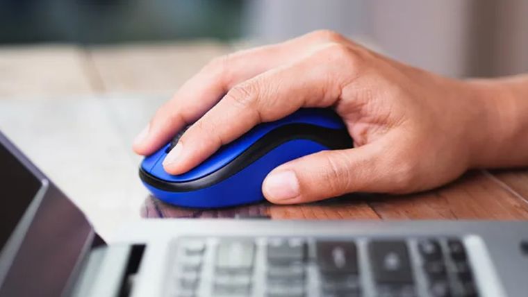 Cargar el ratón o los auriculares inalámbricos con el PC apagado, ¿puede afectar la batería? ¿Conviene hacerlo? Cargar el ratón o los auriculares inalámbricos con el PC apagado, ¿puede afectar la batería? ¿Conviene hacerlo?