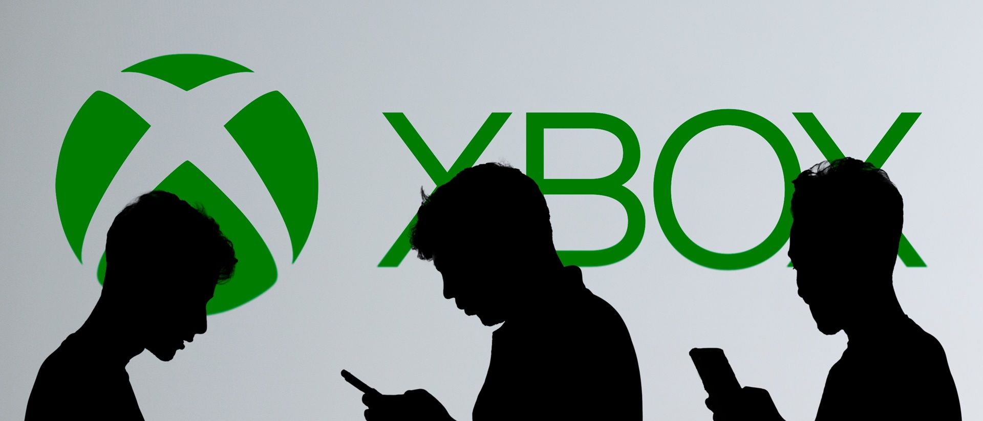 El nuevo juego de Xbox ya aparece promocionado para PS5 en tiendas de Estados Unidos.