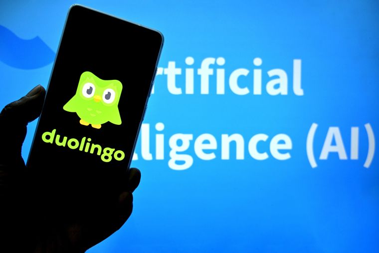 Duolingo AI: nuevas funciones desatan polémica en usuarios
