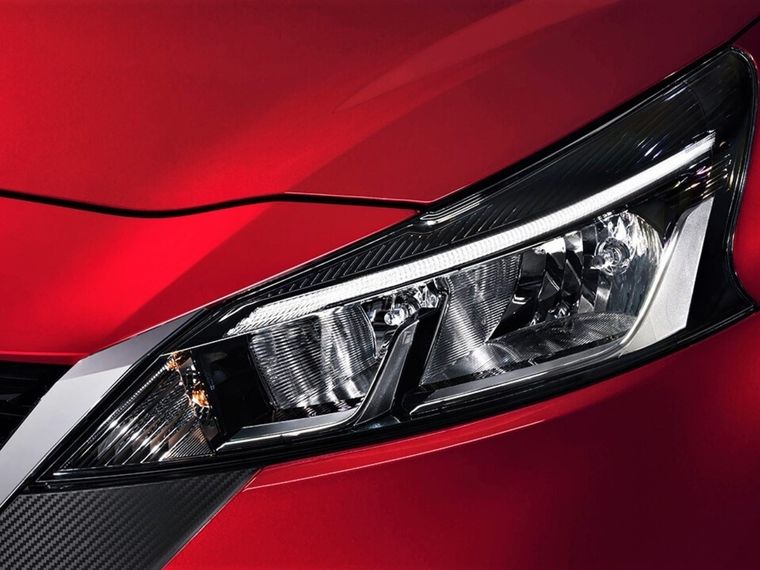 Nisaan March 2021, el auto con peor diseño