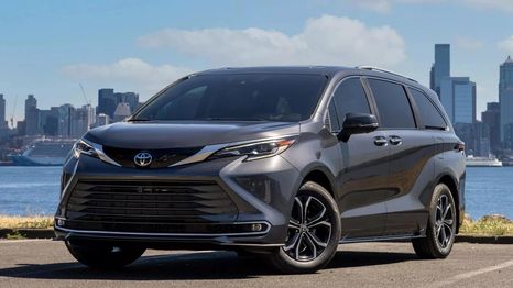 Toyota Sienna 2025, actualizaciones y mejoras en seguridad de los ocupantes