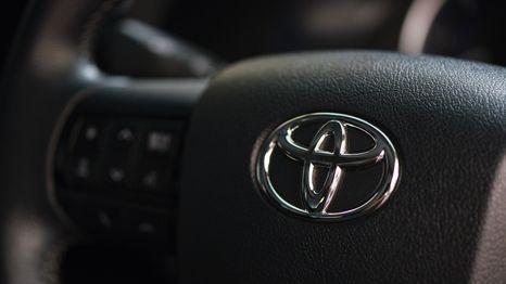 Toyota enfrenta críticas de su hatchback