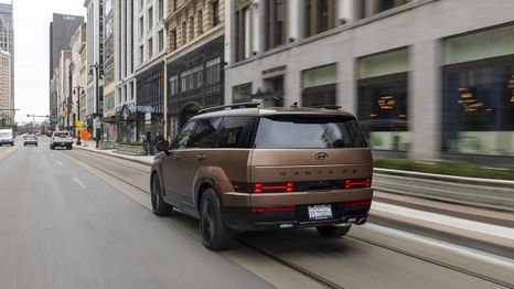 Hyundai Santa Fe 2024