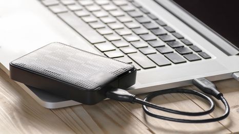 Evita riesgos en tu PC: 3 formas de borrar todos los datos de tu disco duro