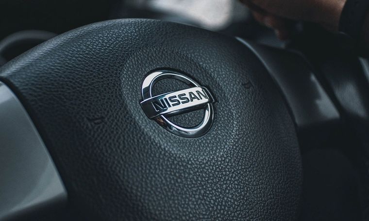 Nissan promete una versión actualizada del Leaf