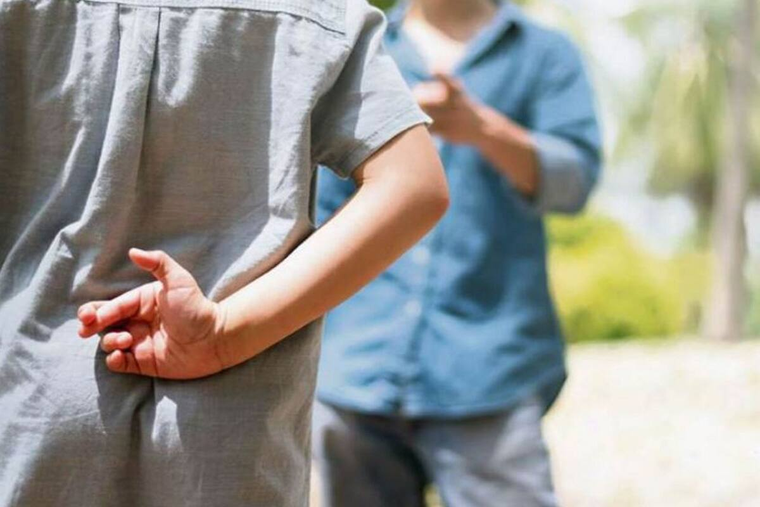 La comunicación no verbal revela más de lo que parece, y la inteligencia artificial lo detecta. La comunicación no verbal revela más de lo que parece, y la inteligencia artificial lo detecta.