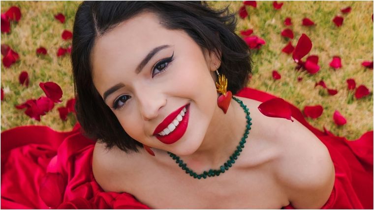 Ángela Aguilar es súper popular en Instagram, sin embargo, esta vez eso le jugó una mala pasada.