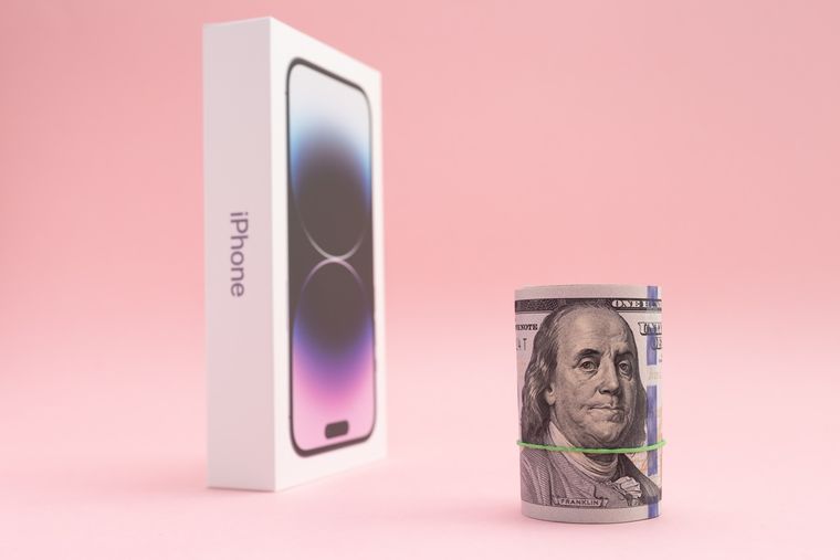 Todo apunta a que este aumento de precio marcará un nuevo piso en los iPhone. Todo apunta a que este aumento de precio marcará un nuevo piso en los iPhone.
