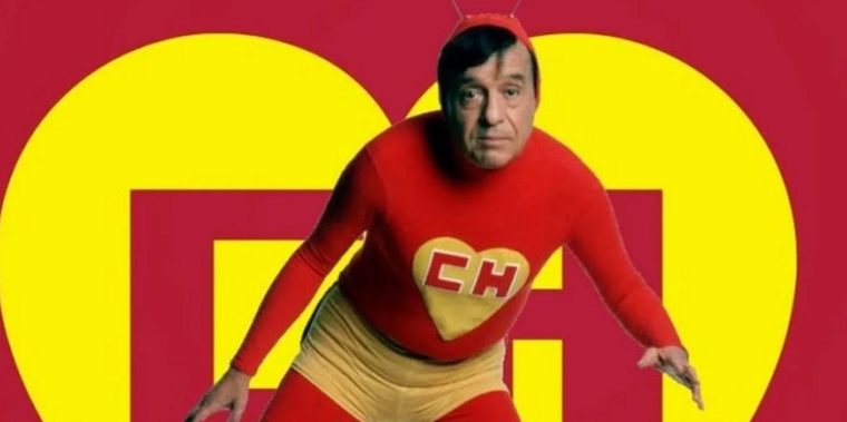 El Chapulín Colorado se convierte en un Caballero del Zodiaco y esta es su armadura