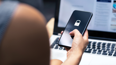 Con este truco de iPhone vas a saber si estan hackeando tu móvil.