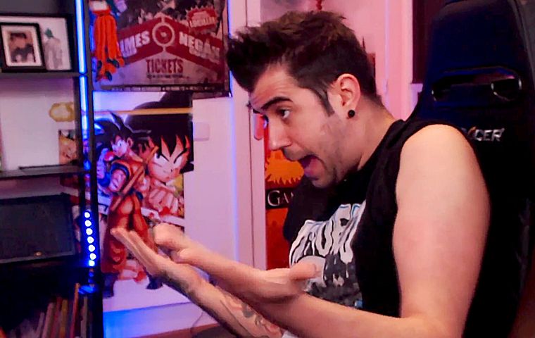 996.png