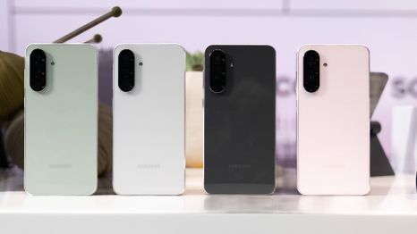 Los teléfonos Samsung de gama media enfrentan nuevos desafíos de cara a 2026.