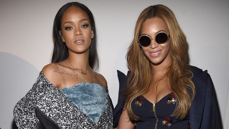 Rihanna y Beyoncé en redes sociales