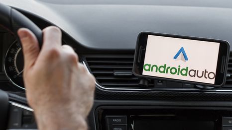 La nueva actualización de Android Auto 15.1 transforma la experiencia dentro del coche.