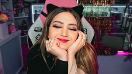 la streamer arigameplays enamoro a todos con un atuendo diminuto