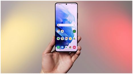 La llegada de One UI 8 confirma que Samsung busca acelerar el desarrollo para competir con Google.