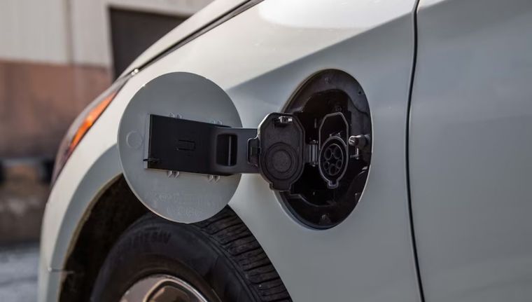 El problema con los vehículos híbridos enchufables