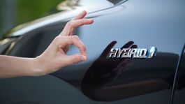 MDTech | Estas son las 5 mejores ventajas de comprar un vehículo híbrido en 2023