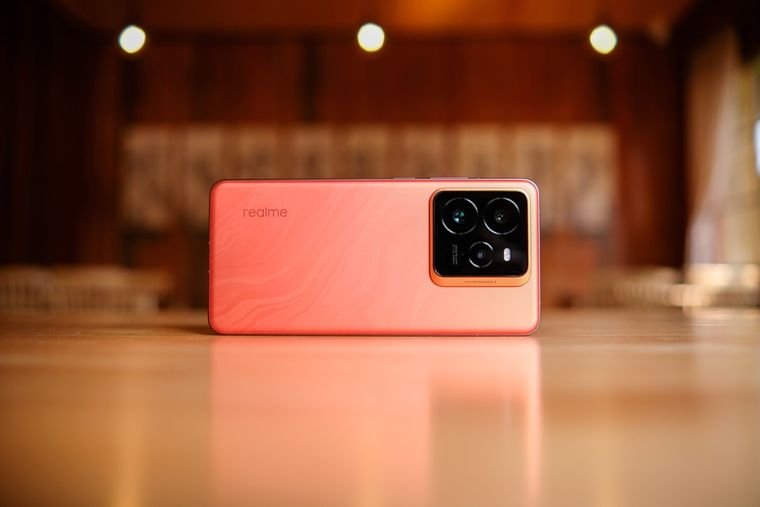 El realme GT 7 Pro se posiciona como el “flagship killer” del 2025 en el mundo de los teléfonos gama alta. El realme GT 7 Pro se posiciona como el “flagship killer” del 2025 en el mundo de los teléfonos gama alta.