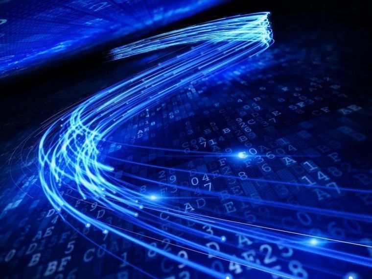 Adiós fibra óptica: qué es el nuevo súper láser que promete un internet 10 veces más rápido