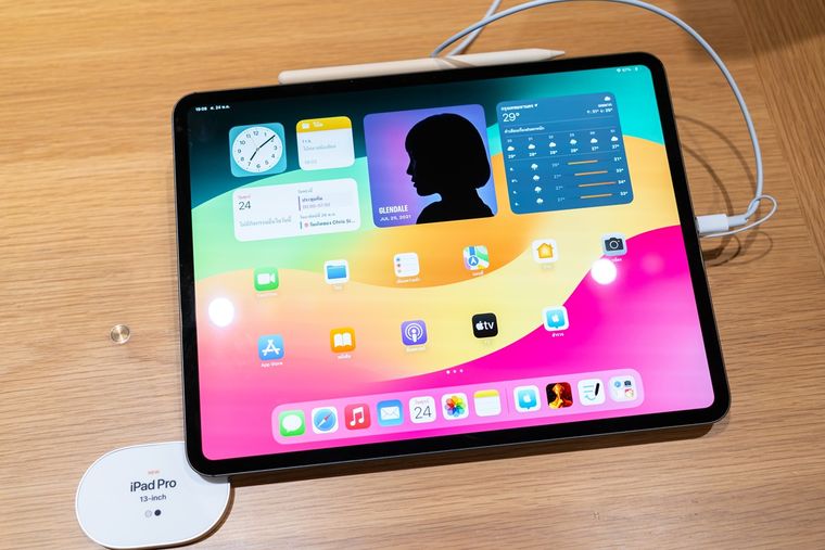 El nuevo iPad Pro con chip M4 se convierte en la herramienta definitiva para profesionales creativos en el ecosistema Apple. El nuevo iPad Pro con chip M4 se convierte en la herramienta definitiva para profesionales creativos en el ecosistema Apple.