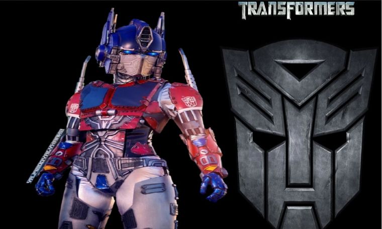 Fan hace un cosplay “ultrarrealista” de Optimus Prime y su resultado sorprende a fans de Transformers