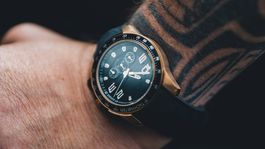 Los nuevos modelos de relojes combinan un estilo sofisticado con sensores avanzados para el control diario.