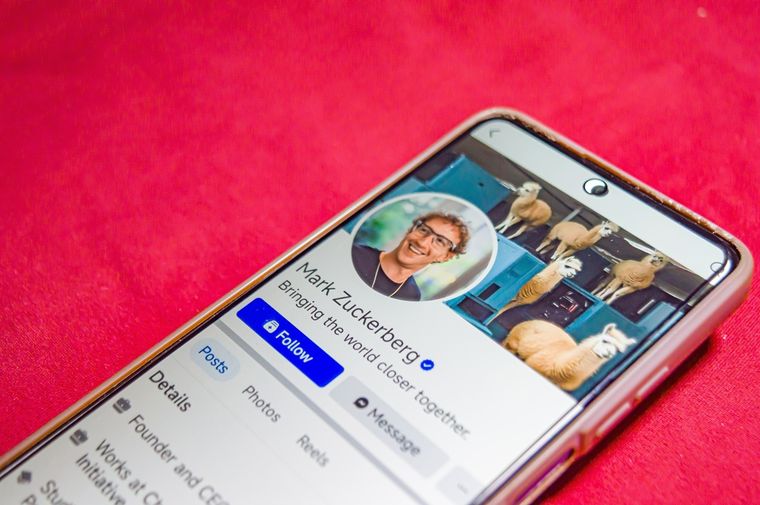 Mark Zuckerberg reveló que el futuro de la comunicación y el entretenimiento estará centrado en los lentes inteligentes. Mark Zuckerberg reveló que el futuro de la comunicación y el entretenimiento estará centrado en los lentes inteligentes.