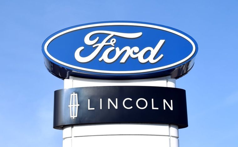 Ford Lincoln de camino a lanzar un SUV