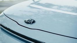 KIA prepara el hatchback K4