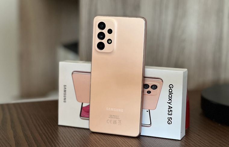 Este teléfono de gama media de Samsung desploma su precio y se puede comprar en Amazon