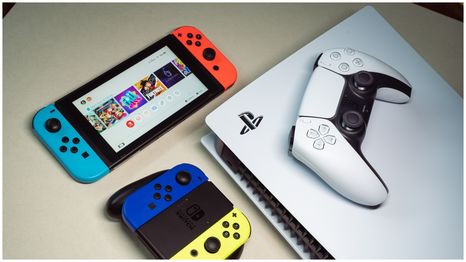 PlayStation 5 continúa escalando posiciones en el ranking de las consolas más vendidas de la historia.