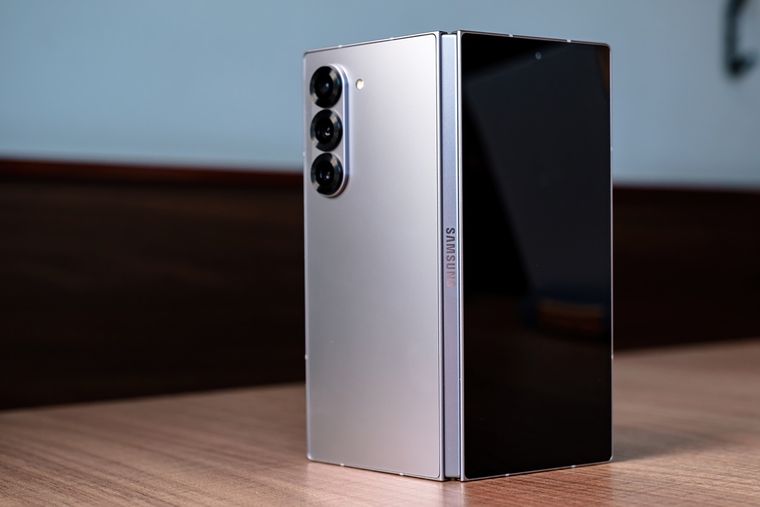 El Samsung Galaxy Z Fold7 sigue siendo una referencia en innovación y soporte global. El Samsung Galaxy Z Fold7 sigue siendo una referencia en innovación y soporte global.