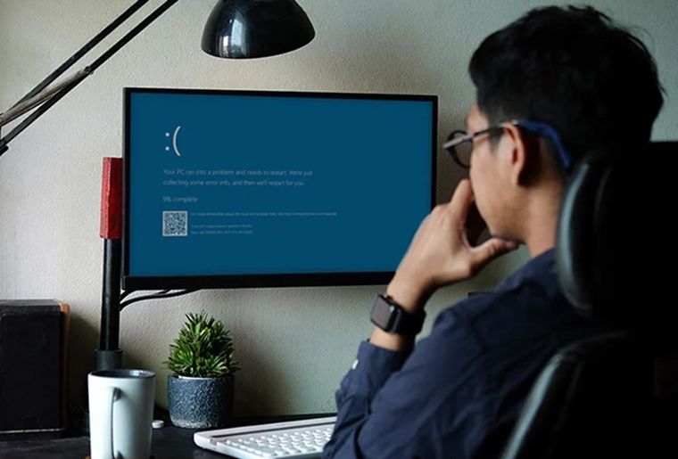 Microsoft sorprende con un cambio en la pantalla azul de la muerte de Windows 11