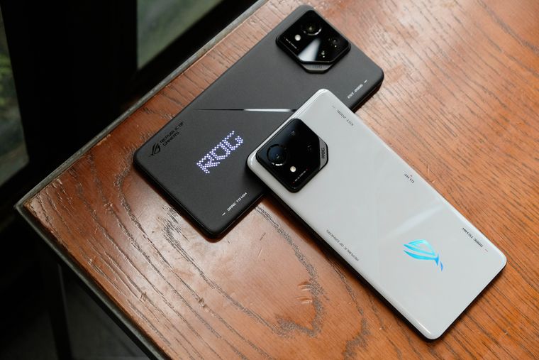 ASUS deja sin continuidad a su línea de teléfonos, afectando al segmento compacto y al nicho gaming.