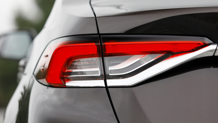 Este sedán de Toyota es de los más vendidos