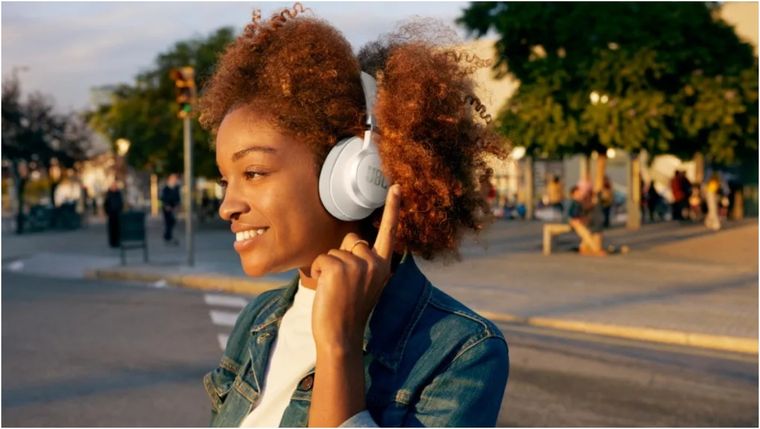 Grandes auriculares a buen precio por el Black Friday.