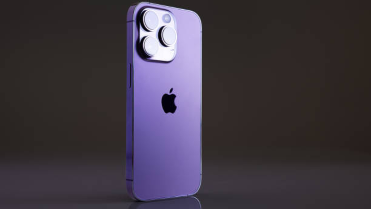 La marca lidea la listas de móviles a la venta superando a Samsung.