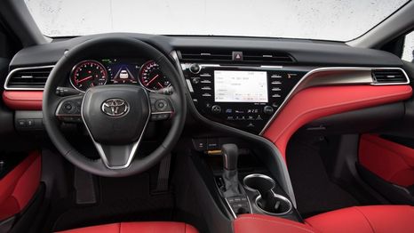 Toyota Camry Híbrido 2018: el mejor usado en la actualidad