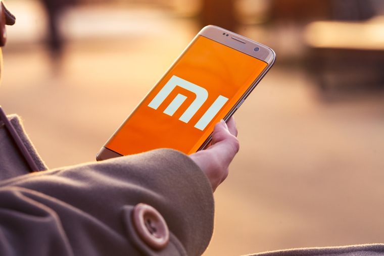 Xiaomi revoluciona el mercado al bajar el precio de este smartphone estrella con Snapdragon 8 Gen 3