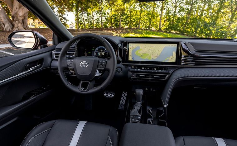 El interior del nuevo Toyota Camry 2025