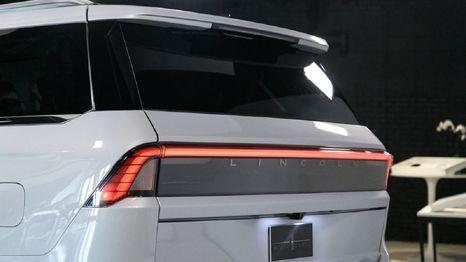 Lincoln Navigator 2025