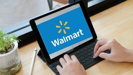 Walmart tiene una falta pantalón en oferta para la vuelta a clases.