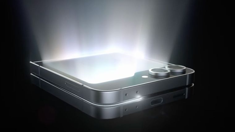 La presentación oficial del Samsung Galaxy Z Flip7 está prevista para mediados de 2025. La presentación oficial del Samsung Galaxy Z Flip7 está prevista para mediados de 2025.